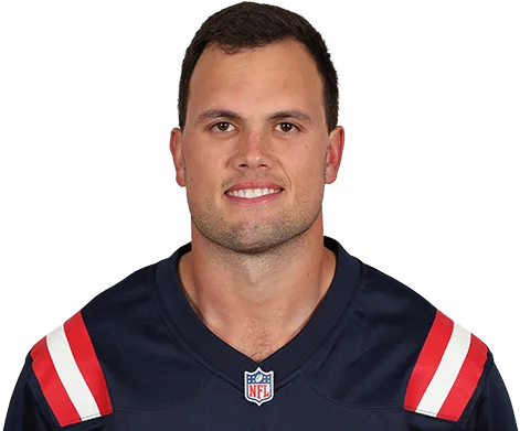 Hunter Henry headshot