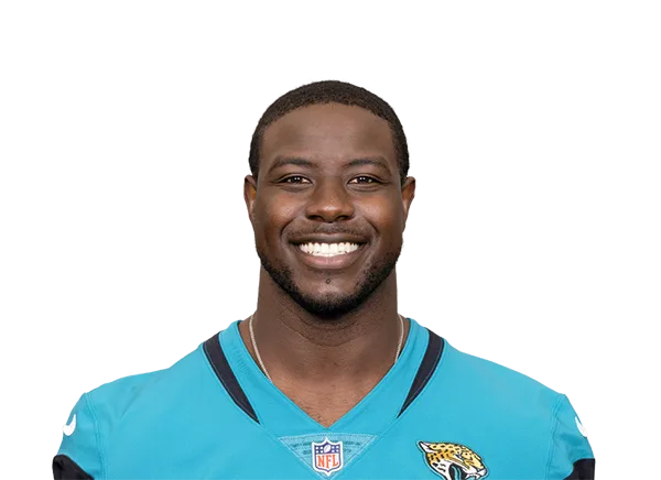 Foye Oluokun headshot