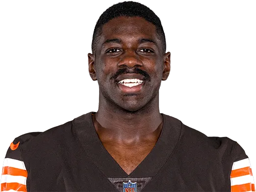 Jeremiah Owusu-Koramoah headshot