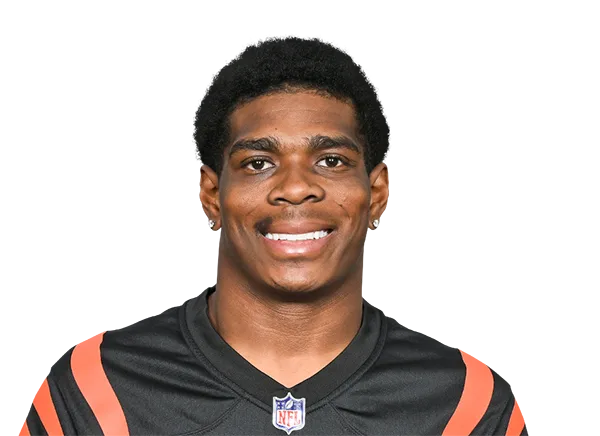 Cam Taylor-Britt headshot