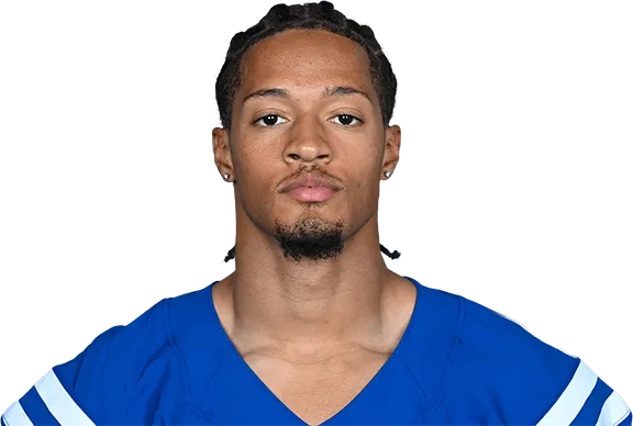 Julius Brents headshot