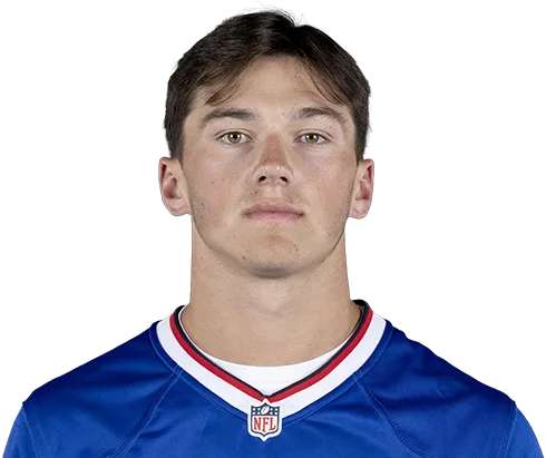 Cole Bishop headshot