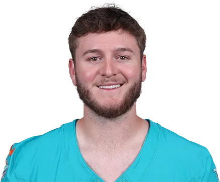 Quinn Ewers headshot